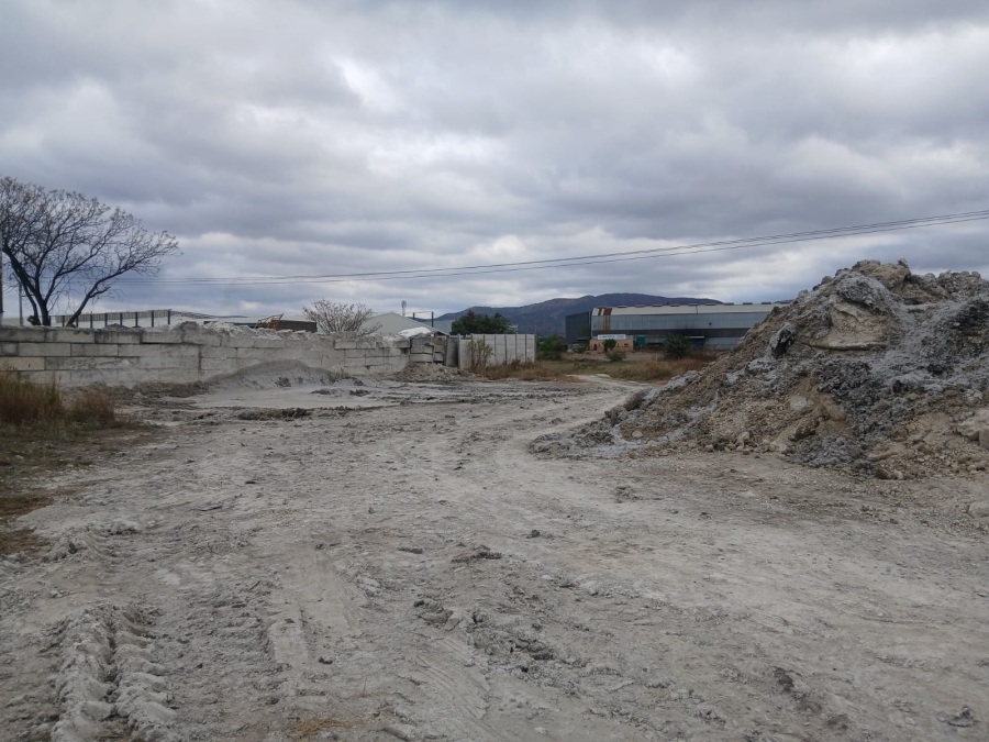 Commercial Property for Sale in Zinniaville North West